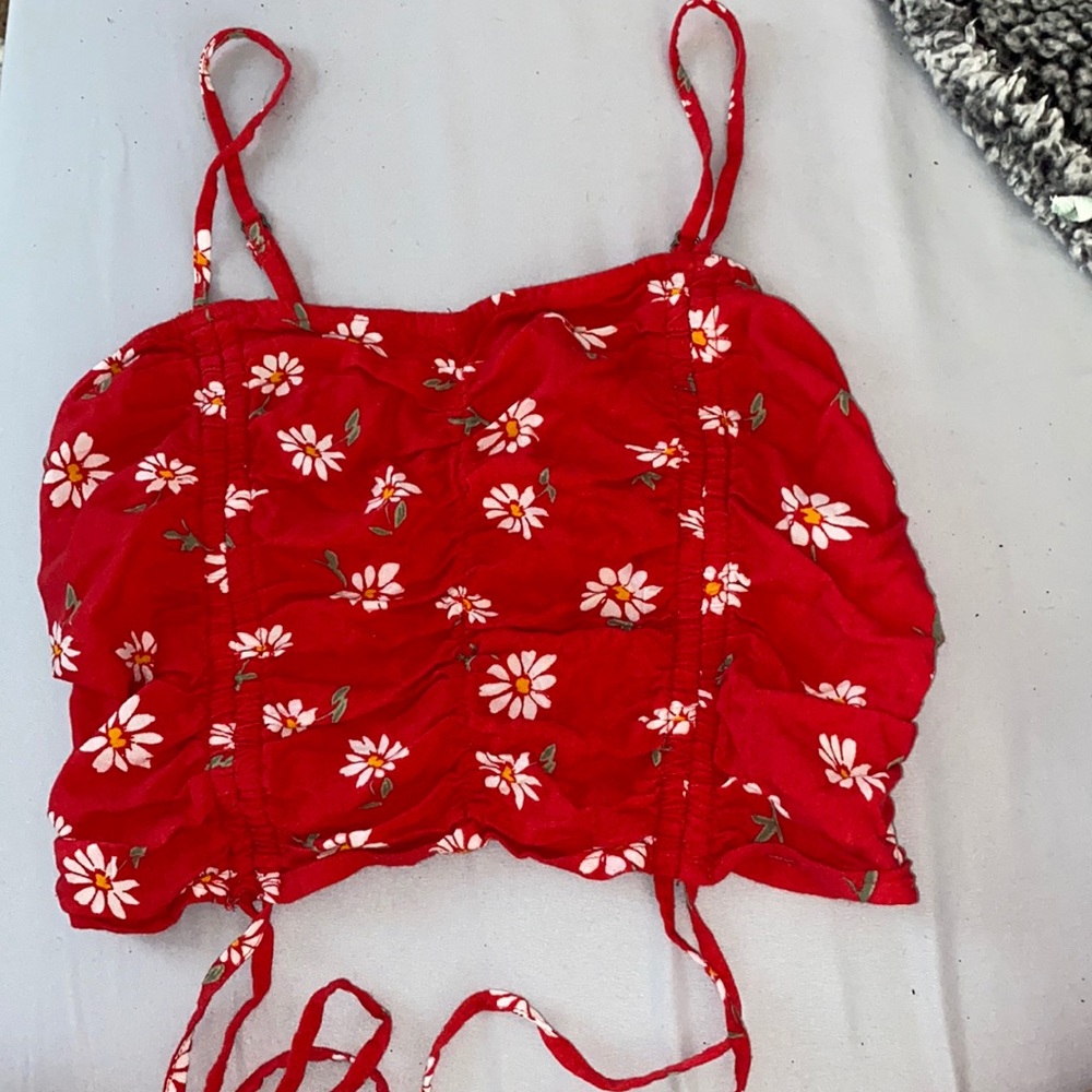 Really cute never worn just because never really had anything to go with